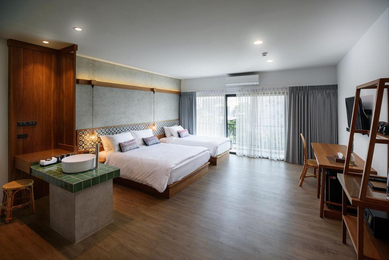 Himku Hotel - Adult Only Чіангмай Екстер'єр фото