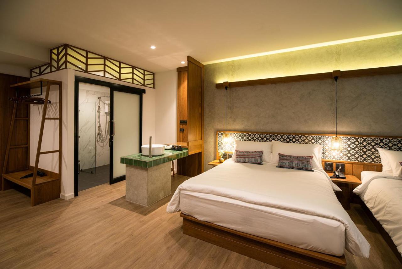Himku Hotel - Adult Only Чіангмай Екстер'єр фото